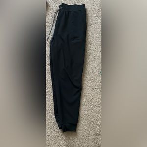 Black Fabletics Jogger Scrub Pants